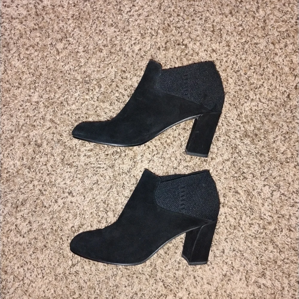 New Cond. Eileen Fisher Marcy Suede Stretch Knit Ankle Bootie Women’s 8.5 Black